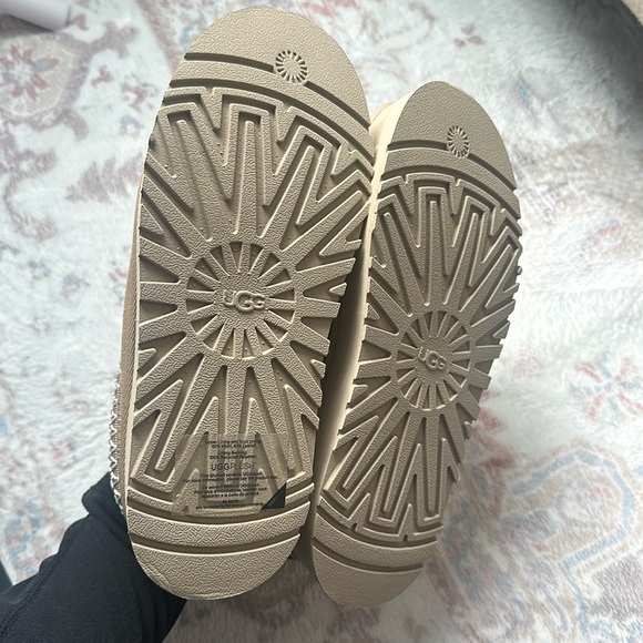 UGG Women's Tazz Slipper sand - Picture 4 of 9